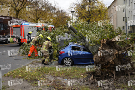 Sturmschäden durch Sturmtief Ignatz in Berlin