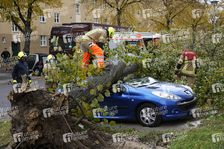 Sturmschäden durch Sturmtief Ignatz in Berlin