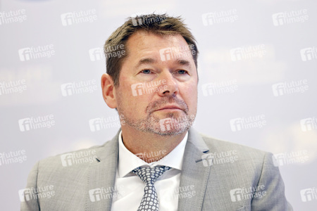 Pressetermin 'Hinweistelefon - Sexueller Missbrauch von Kindern und Jugendlichen' in Düsseldorf