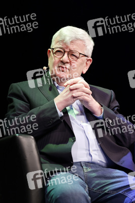 Joschka Fischer auf der lit.Cologne Sonderedition in Köln