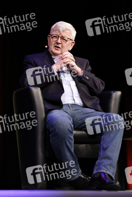 Joschka Fischer auf der lit.Cologne Sonderedition in Köln
