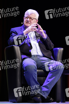 Joschka Fischer auf der lit.Cologne Sonderedition in Köln