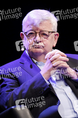 Joschka Fischer auf der lit.Cologne Sonderedition in Köln