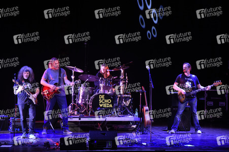 Doppelkonzert Roland Hefter mit Isarrider & DeSchoWieda in München