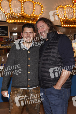 Doppelkonzert Roland Hefter mit Isarrider & DeSchoWieda in München