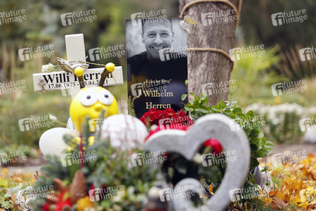 Grab von Willi Herren in Köln