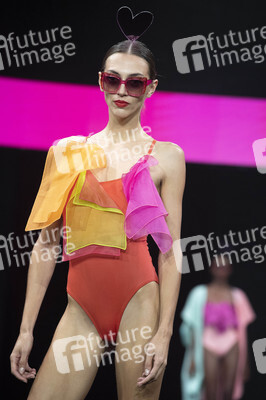 Agatha Ruiz de la Prada Fashion Show auf der Gran Canaria Swim Week in Maspalomas