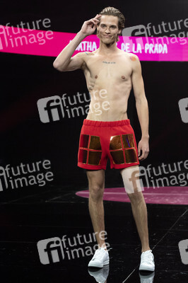 Agatha Ruiz de la Prada Fashion Show auf der Gran Canaria Swim Week in Maspalomas