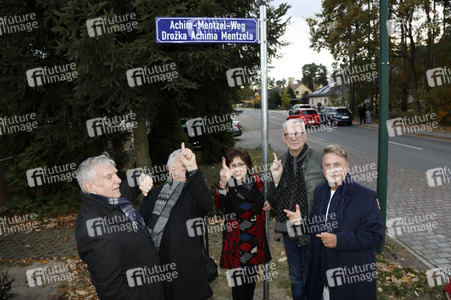 Einweihung des Achim-Mentzel-Weg in Cottbus