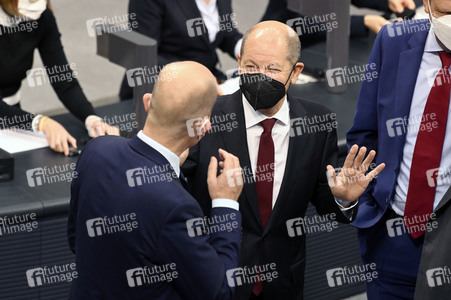 Konstituierende Sitzung des 20. Deutschen Bundestages in Berlin