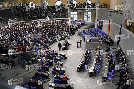 Konstituierende Sitzung des 20. Deutschen Bundestages in Berlin