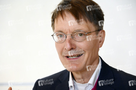 Konstituierende Sitzung des 20. Deutschen Bundestages in Berlin