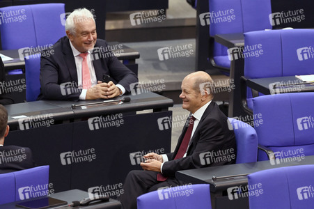 Konstituierende Sitzung des 20. Deutschen Bundestages in Berlin