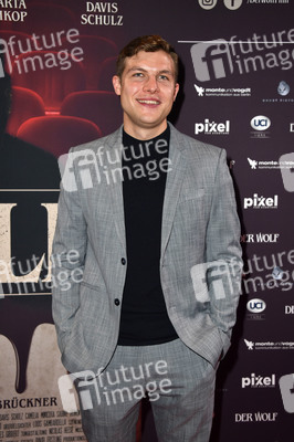 Filmpremiere 'Der Wolf' in Berlin