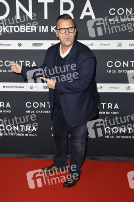 Filmpremiere 'Contra' in Berlin