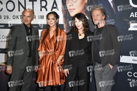 Filmpremiere 'Contra' in Berlin