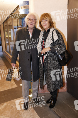 Theaterpremiere 'Vier Stern Stunden' in München