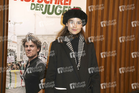 Filmpremiere 'Aufschrei der Jugend' in Berlin