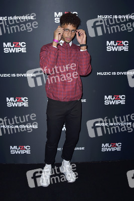 Swipe Night Launch Event in Los Angeles