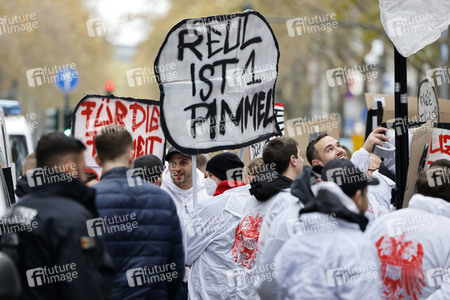 Demo gegen das NRW-Versammlungsgesetz in Köln