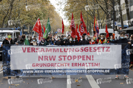 Demo gegen das NRW-Versammlungsgesetz in Köln