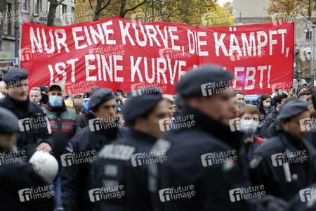 Demo gegen das NRW-Versammlungsgesetz in Köln