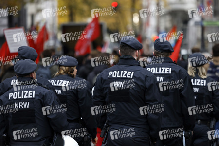 Demo gegen das NRW-Versammlungsgesetz in Köln