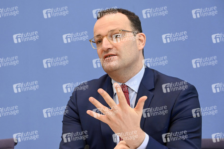 Pressekonferenz zu Auffrischimpfungen gegen Corona in Berlin