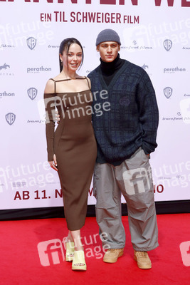 Filmpremiere 'Die Rettung der uns bekannten Welt' in Essen