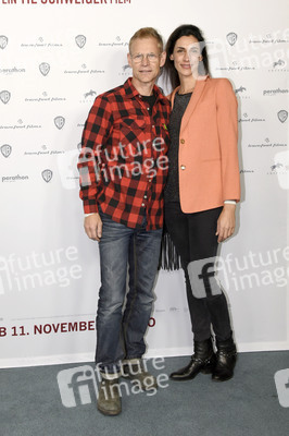 Filmpremiere 'Die Rettung der uns bekannten Welt' in München