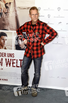 Filmpremiere 'Die Rettung der uns bekannten Welt' in München