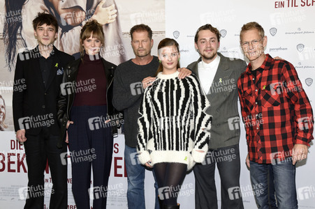 Filmpremiere 'Die Rettung der uns bekannten Welt' in München