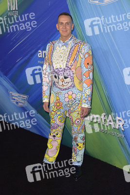 amfAR Gala Los Angeles 2021 in West Hollywood