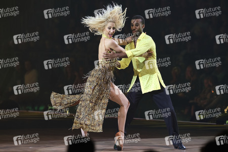 Tanzshow 'Let's Dance - Die Live-Tour 2021' in Hannover