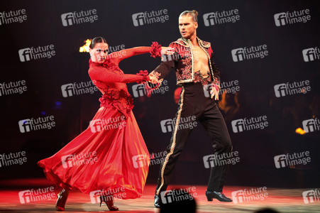 Tanzshow 'Let's Dance - Die Live-Tour 2021' in Hannover
