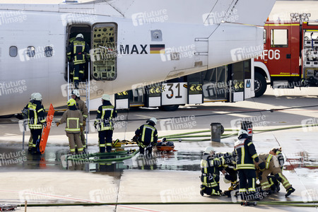 Notfallübung am Flughafen Köln/Bonn
