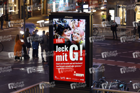 Symbolfoto Karneval mit 2G