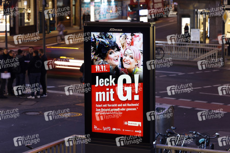 Symbolfoto Karneval mit 2G