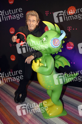 Peter Maffay beim Fototermin mit Telekom und Kekz in München