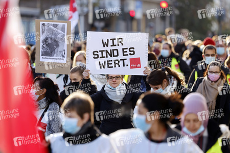 Streik der Beschäftigten der Uniklinik Köln