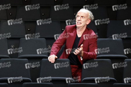 Theaterprobe 'Starker Wind' in Berlin