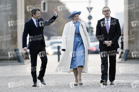 Fototermin mit Königin Margrethe II. von Dänemark und Kronprinz Frederik von Dänemark in Berlin