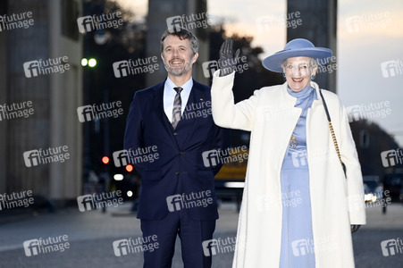 Fototermin mit Königin Margrethe II. von Dänemark und Kronprinz Frederik von Dänemark in Berlin