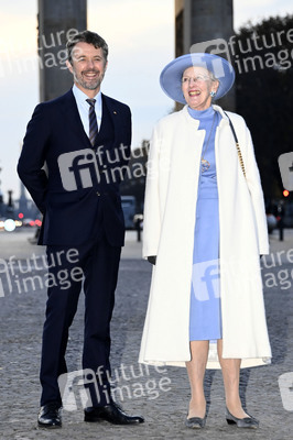 Fototermin mit Königin Margrethe II. von Dänemark und Kronprinz Frederik von Dänemark in Berlin