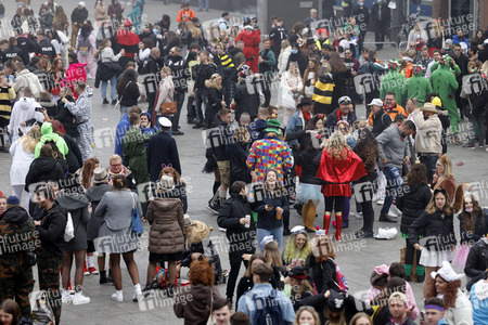 Karneval Sessionseröffnung in Köln