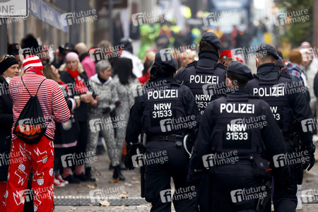 Karneval Sessionseröffnung in Köln