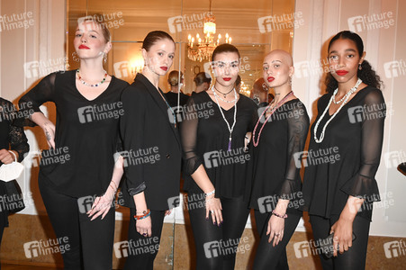 Jubiläumsshow der Schmuckdesignerin Gabriele Iazzetta in Berlin