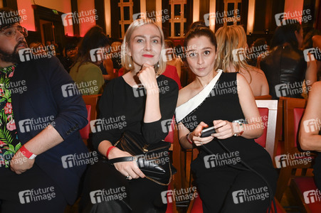 Jubiläumsshow der Schmuckdesignerin Gabriele Iazzetta in Berlin