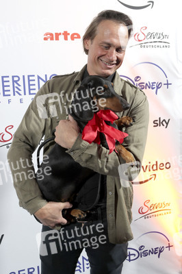 Photocall 'Aus die Maus', Seriencamp Festival 2021 in München