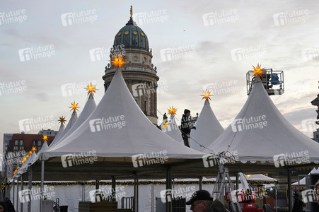 Aufbau der Weihnachtsmärkte in Berlin
